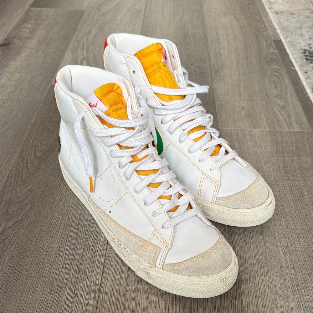Nike Blazer Mid Sneakers